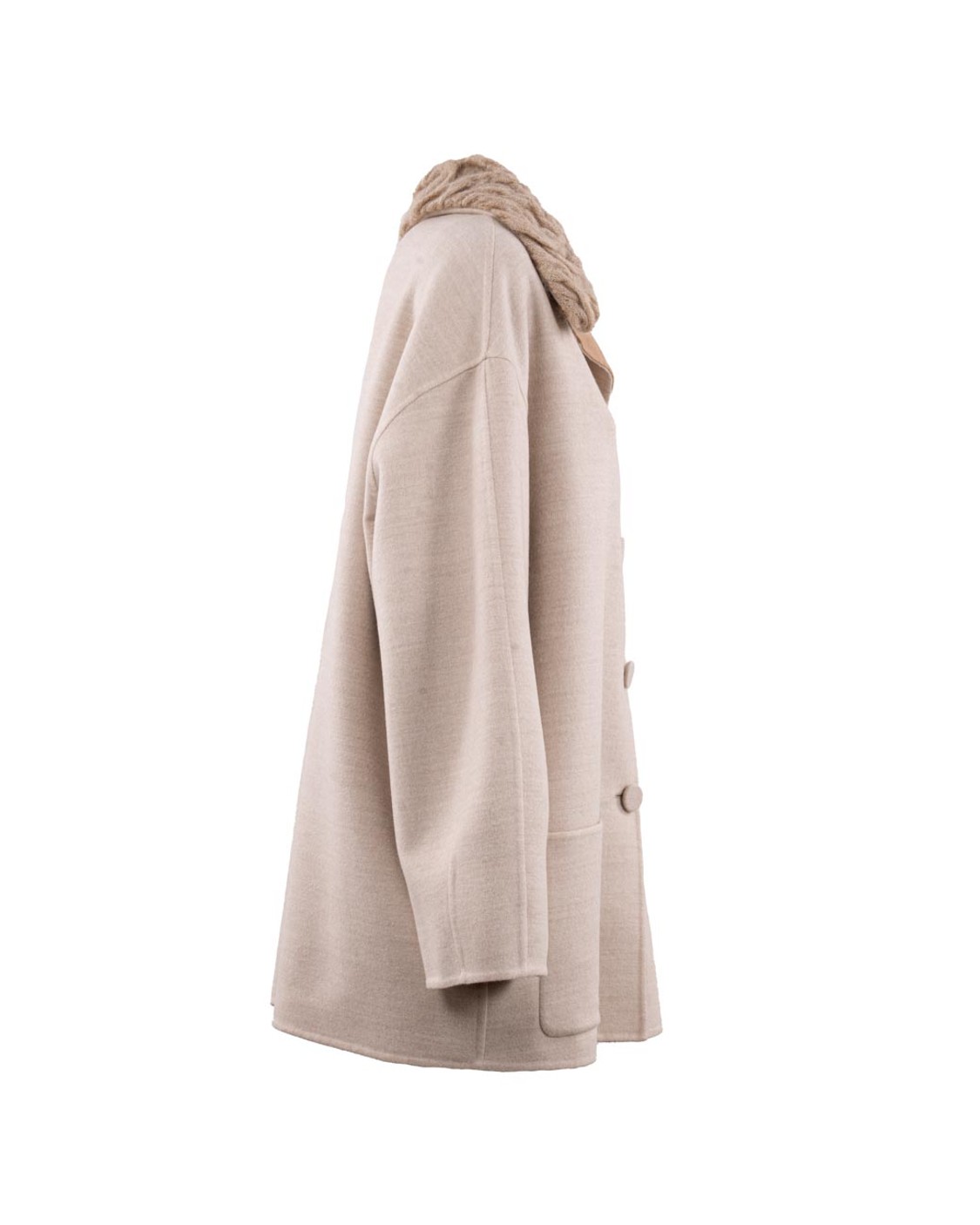 shop FABIANA FILIPPI  Giaccone: Fabiana Filippi caban in double di lana.
Tessuto sofisticato e avvolgente lavorato a mano.
Caratterizzato dal collo in mohair staccabile.
Prodotto attraverso processi sostenibili.
Composizione: 100% lana vergine
Collo in maglia: 65% mohair – 33% nylon – 2% lana vergine.
Made in Italy.. CTD215F260 L604-VR3 number 3568360